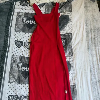 Robe Longue Rouge Fendue